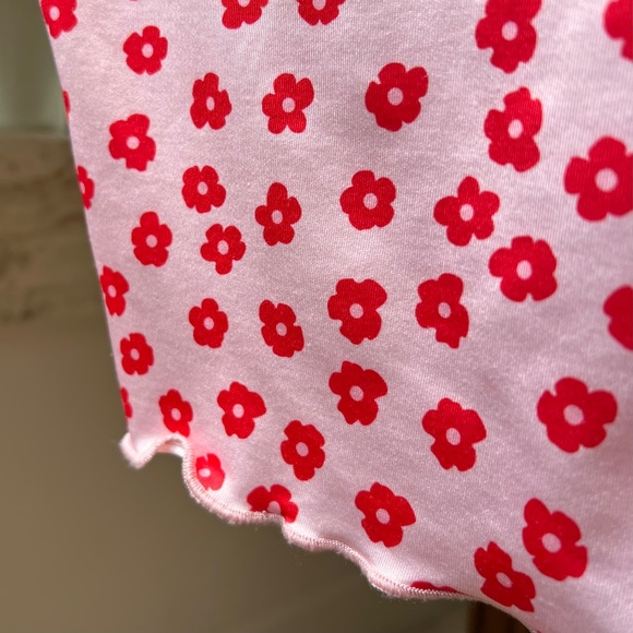 Pink Short Sleeve Crop Top with Red Flowers - Picture 9 of 16
